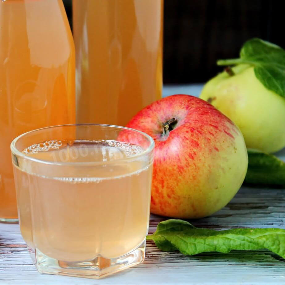 Homemade apple compote 0.5 l - Домашний яблочный компот 0,5 л