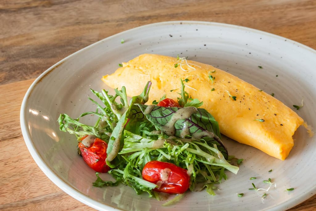 Eggs on Toast w/cucumber only