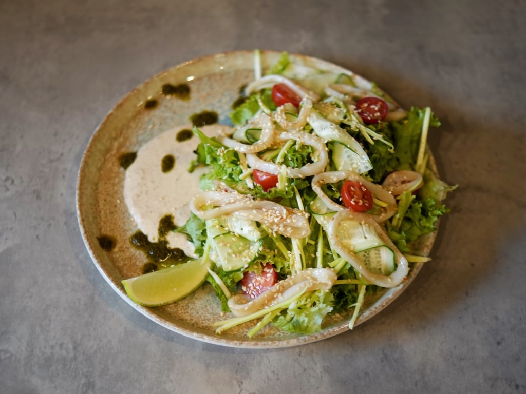 Салат з кальмаром