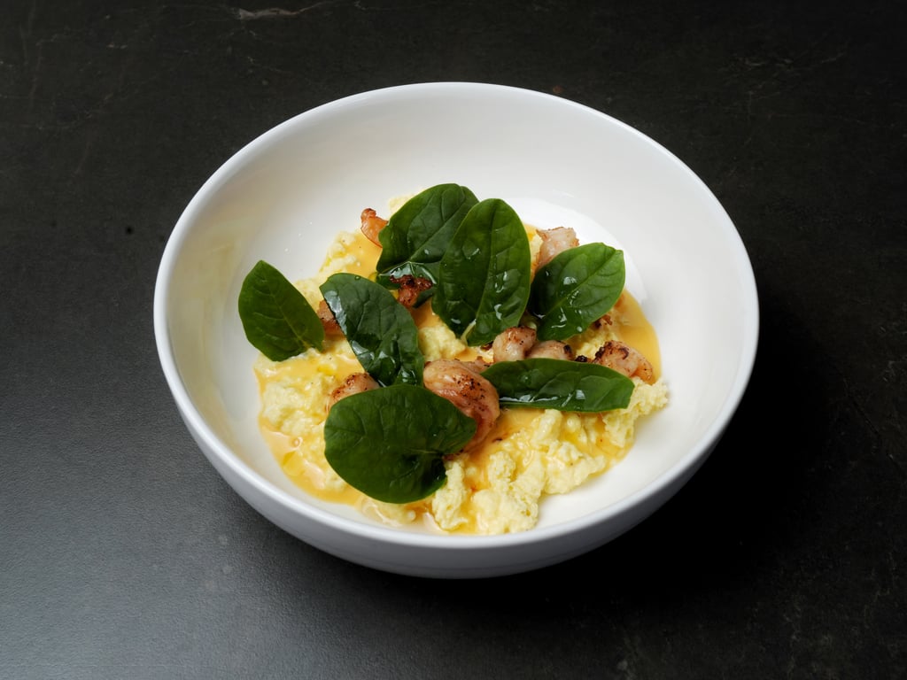 Трюфельний скрембл з креветками