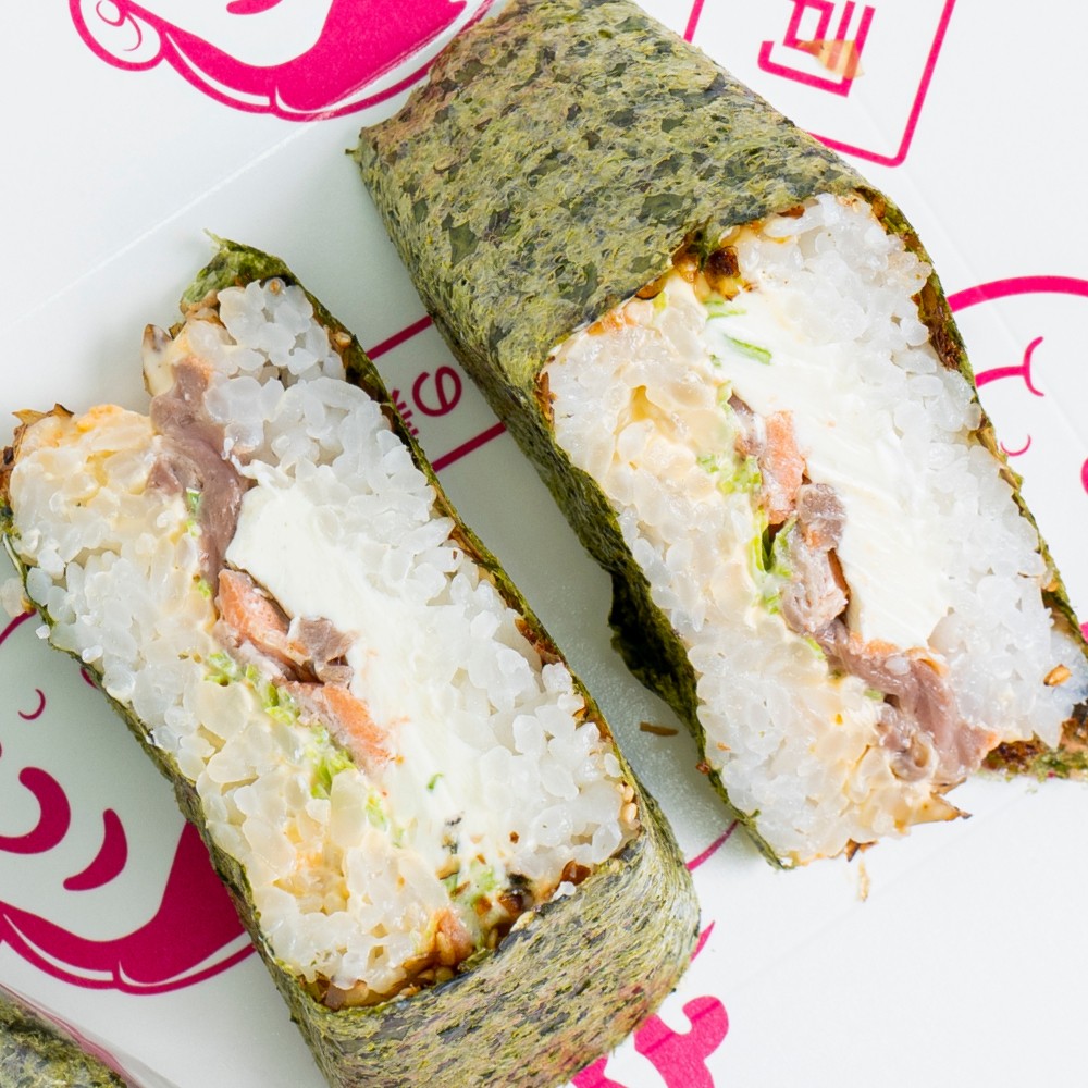 Онігірі з лососем130г-)