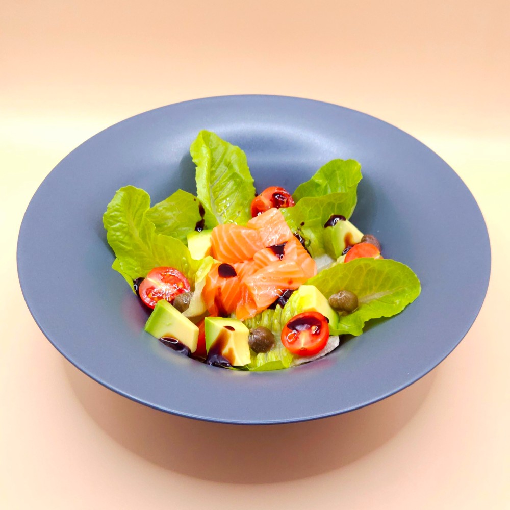 Салат з лососем 
