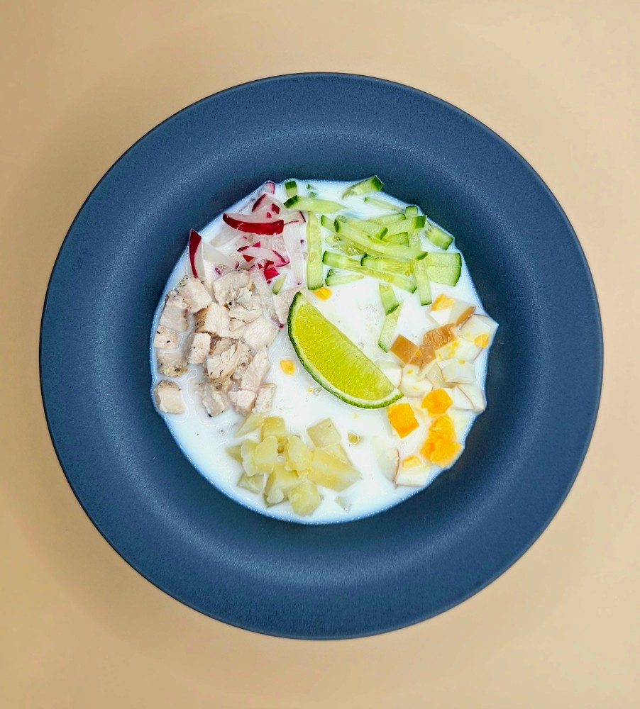 Окрошка з курочкою