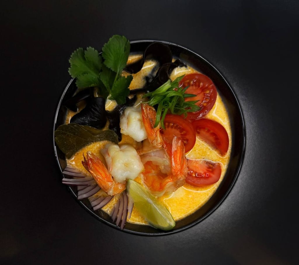 Том Ям з креветками