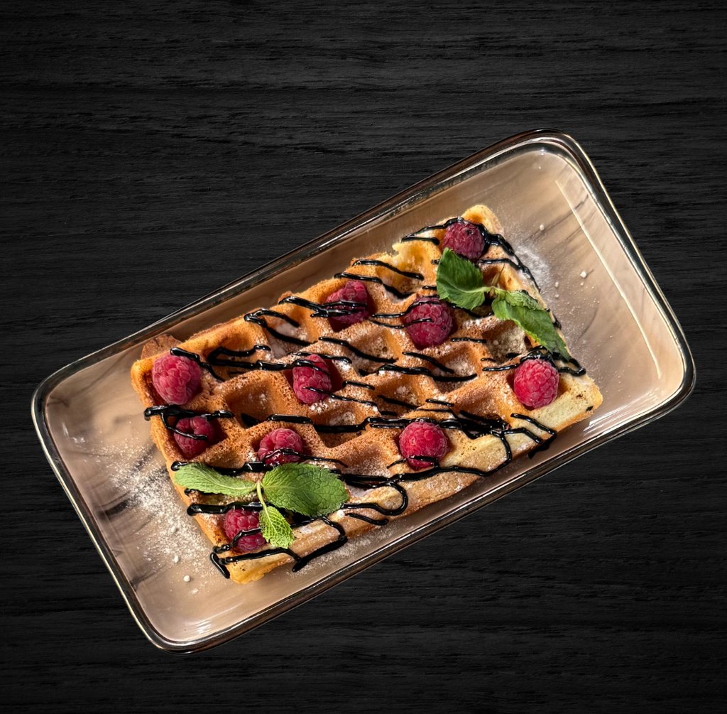 Вафлі Бельгійскі з малиною