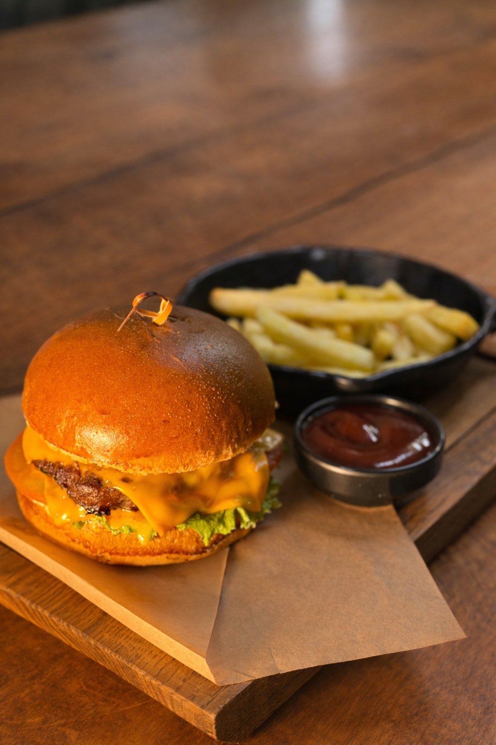 Чізбургер з яловичиною