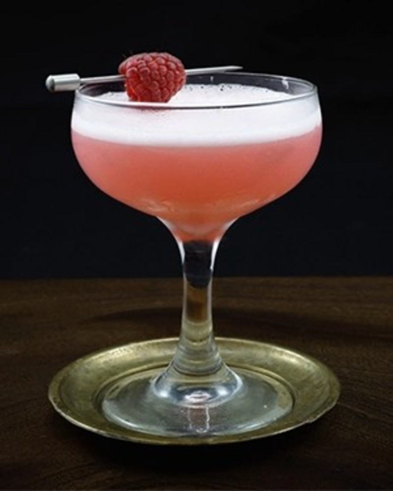 Коктейль Clover club