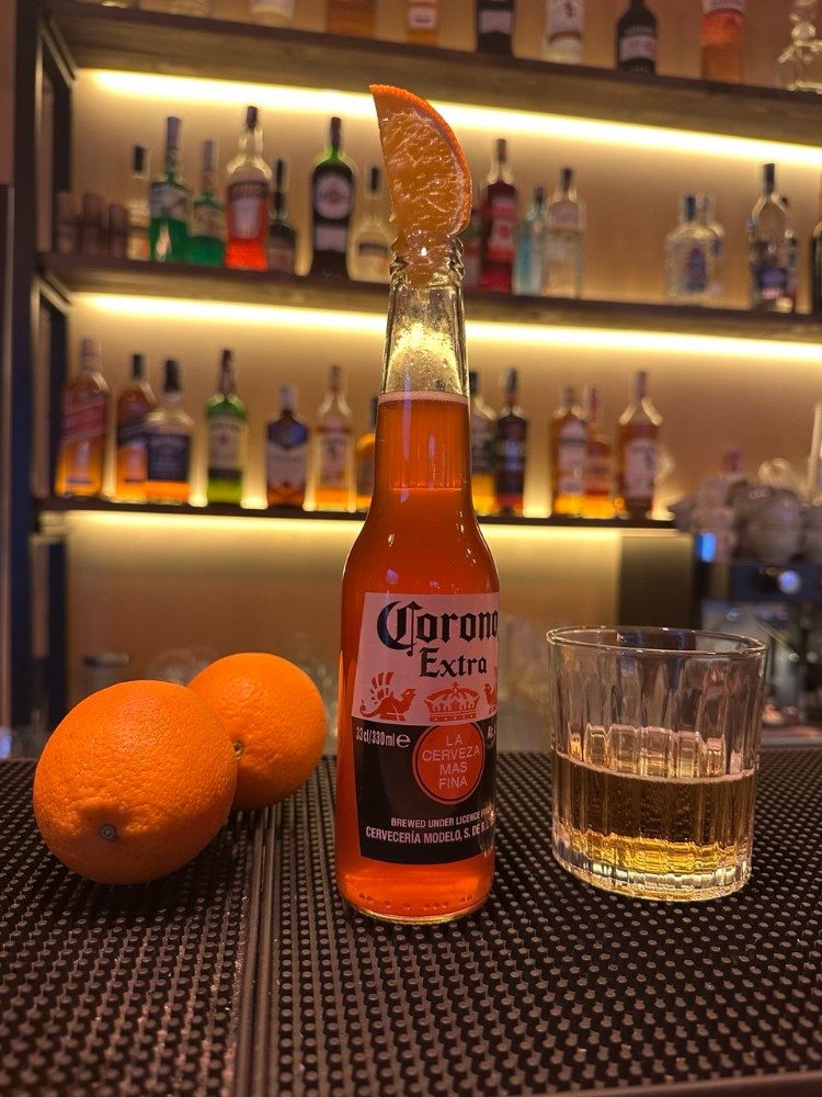 Коктейль Corona Sunrise