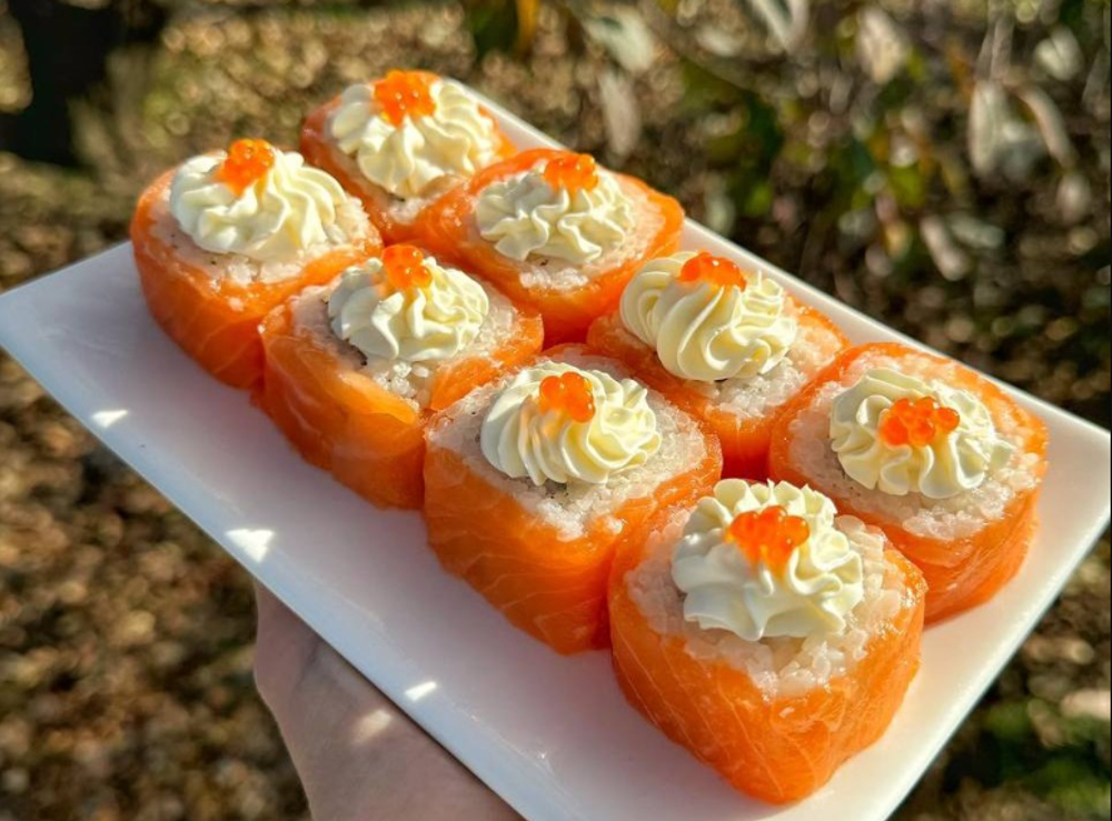 Рол Магуро (300г)