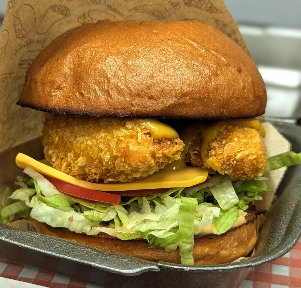 Кріспі чікен бургер