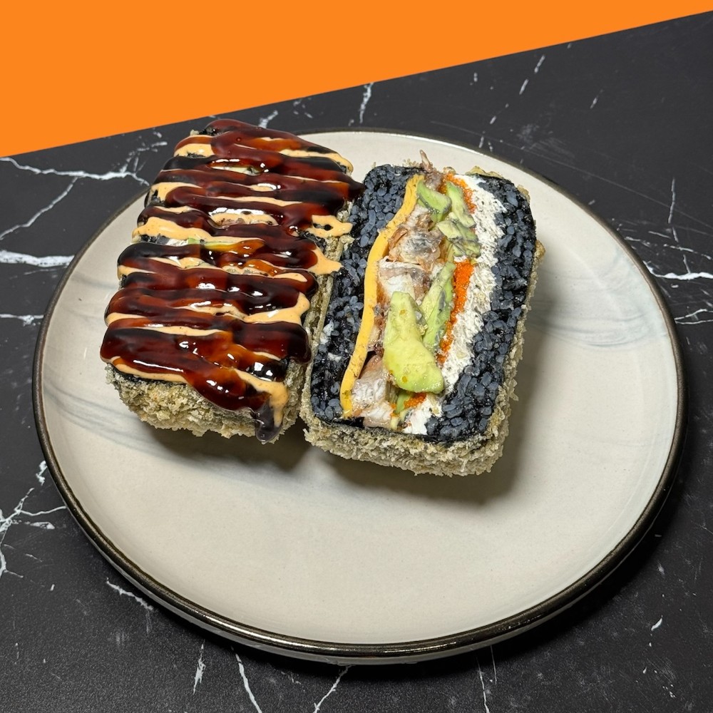 Суші бургер з вугрем 