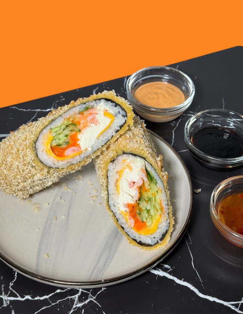 Суші-шаурма з креветкою + соус 