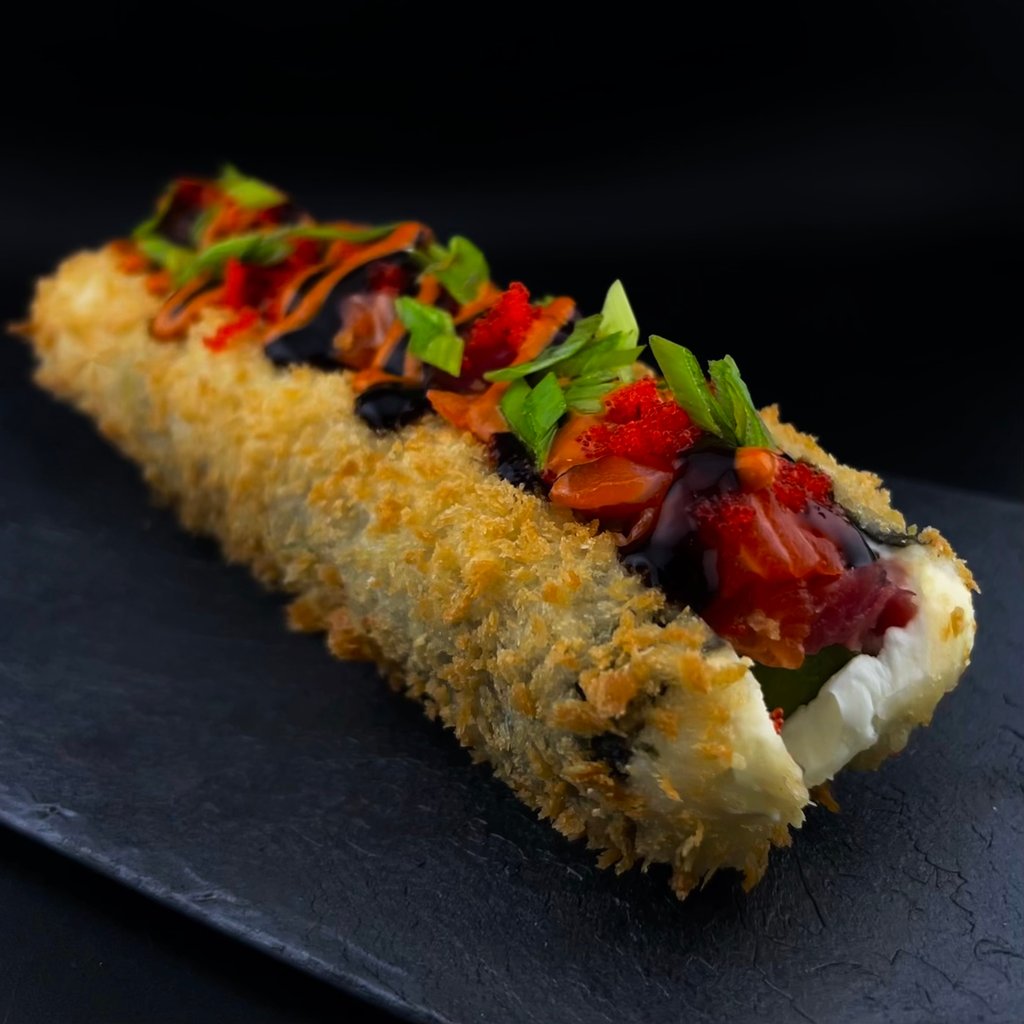 Рол-дог з тунецем та лососем 🌶️