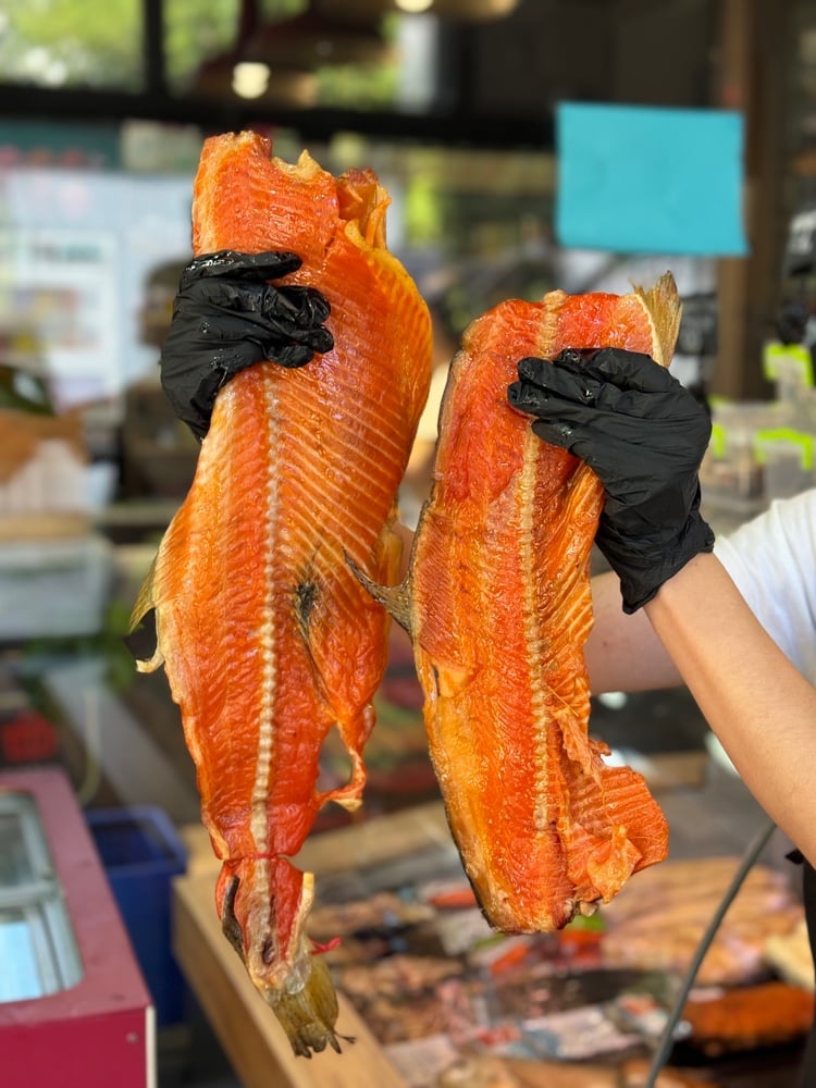 Хребти Лосося Х/К