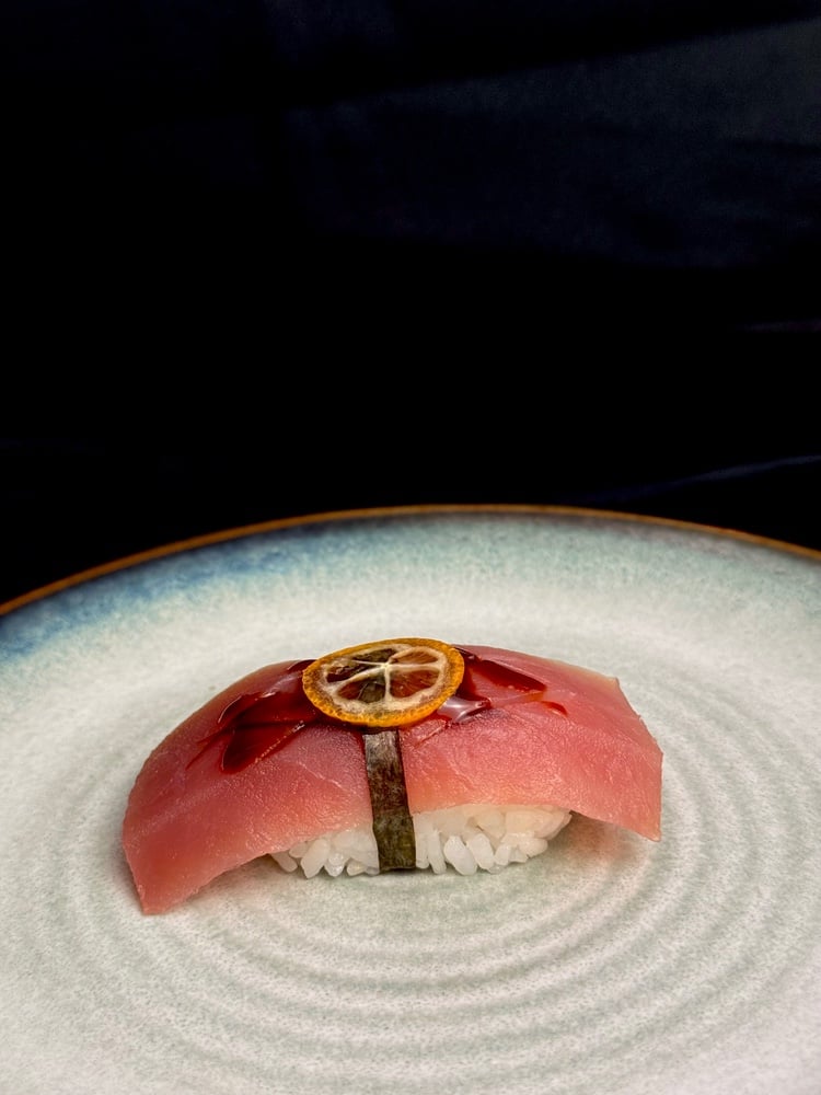 Нігірі тунець