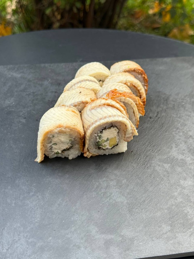 Рол філадельфія з вугрем 