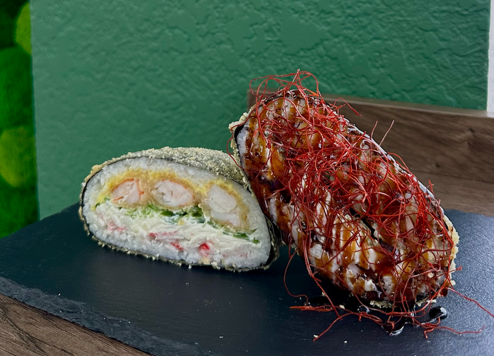 Cуші бургер з креветкою темпура