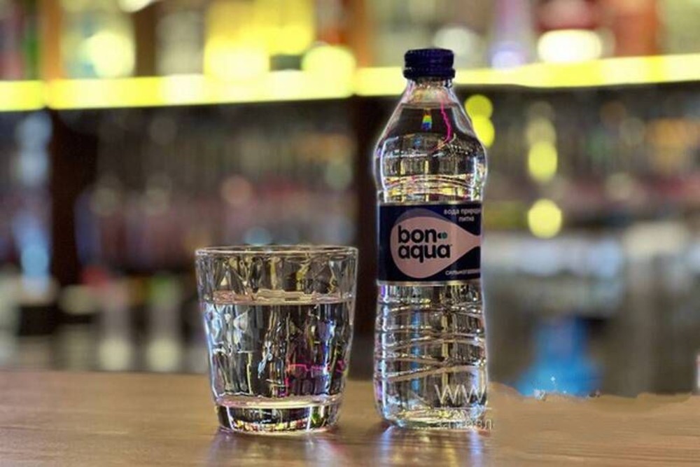 Вода Бонаква газована