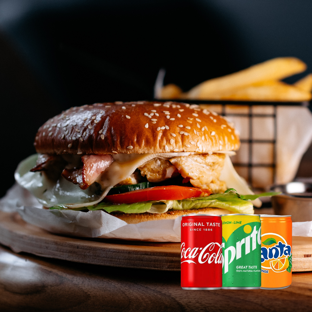 Chicken Burger + soda 150ml Free (Куриный бургер с картофелем фри + любой из напитков бесплатно)