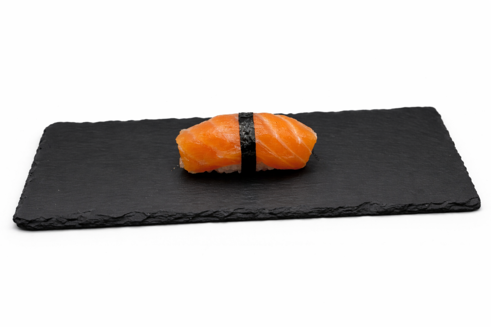 Нігірі з лососем