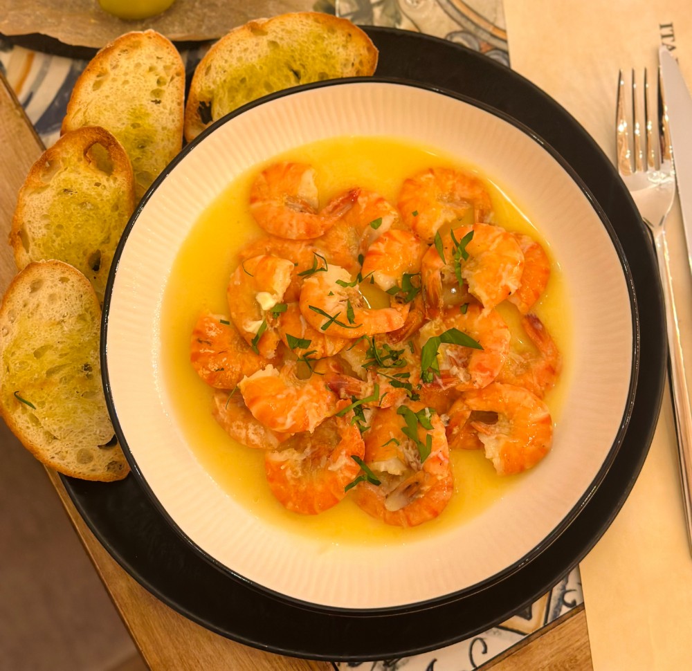 Креветки Скампі з чіабатою 1/2