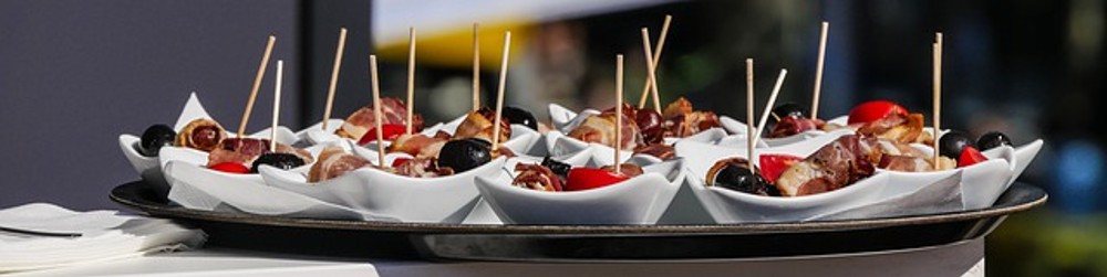 CANAPES TOUNG/ КАНАПЕ ЯЗЫК 50 ШТ