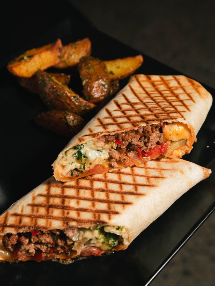 Лаваш з яловичиною