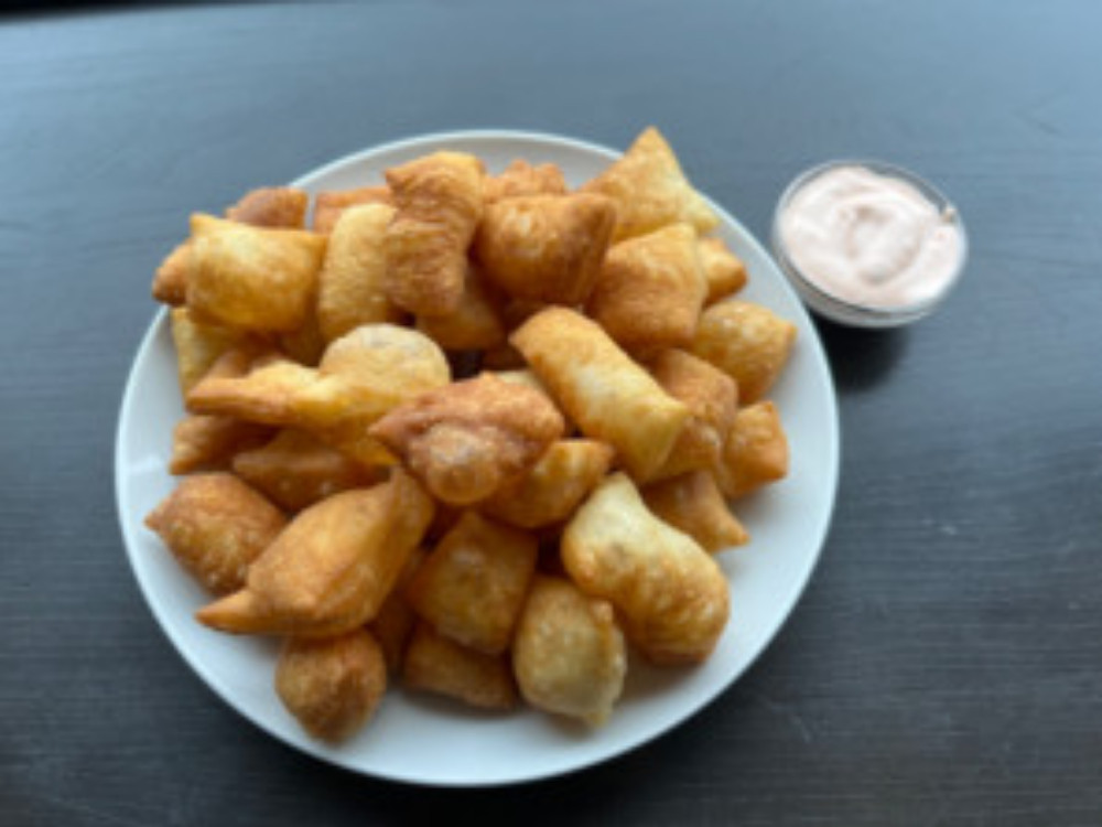 Анжолетті з часником.