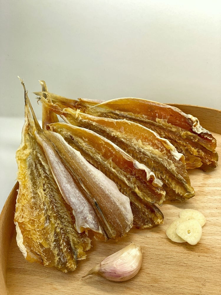 Янтарний смугастик