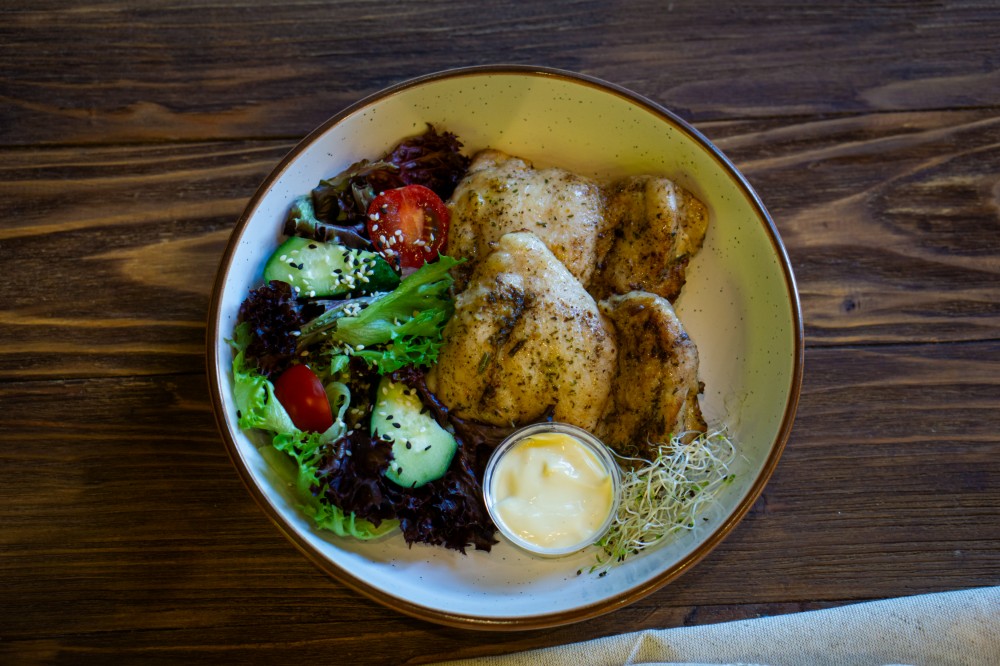 Стейк із курячого стегна