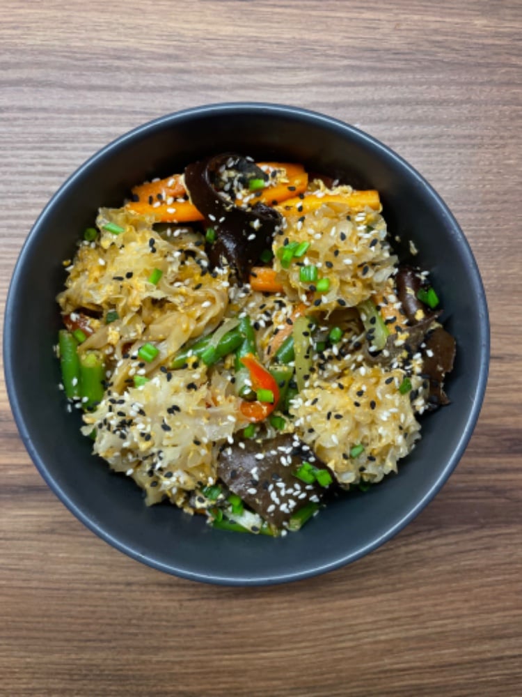 Wok з кораловим грибом