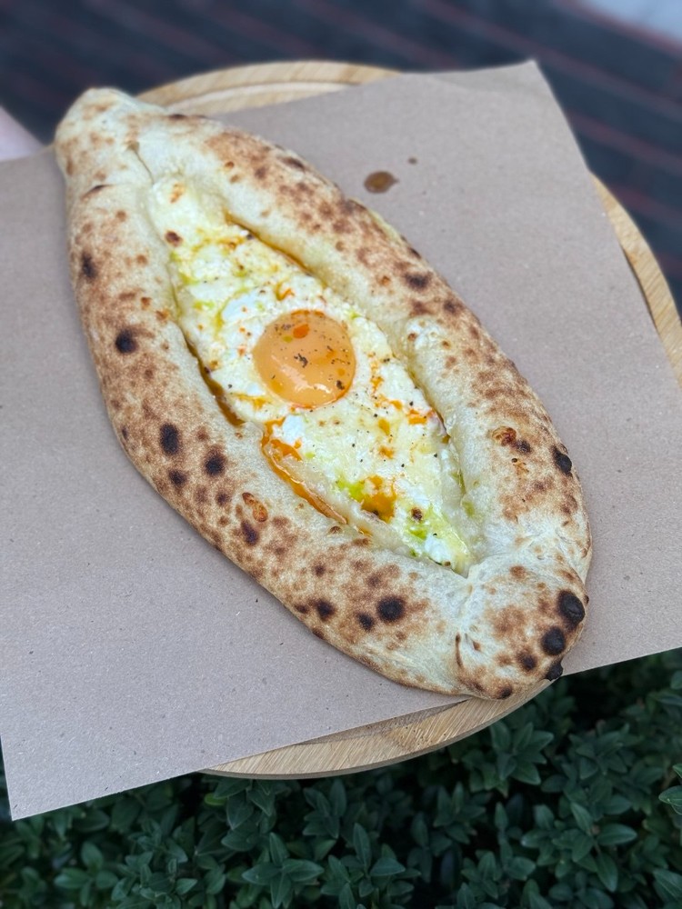 Хачапурі по аджарські