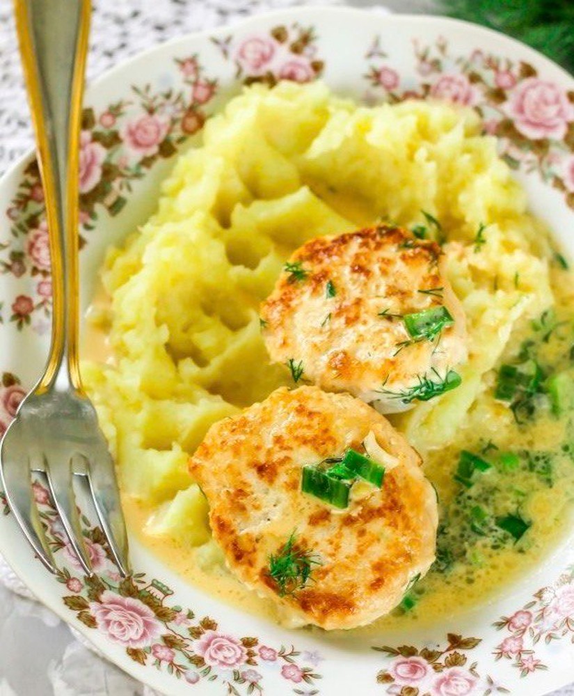 Пюре з котлетками