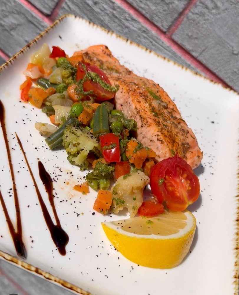 Стейк з лососем