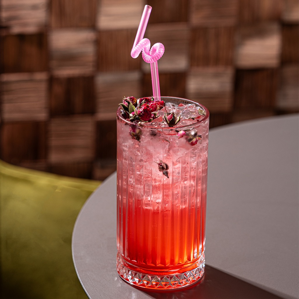 Коктейль трояндовий Б/А