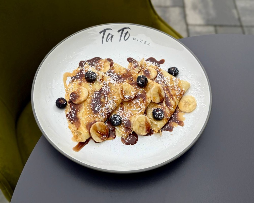 Млинці з солоною карамеллю