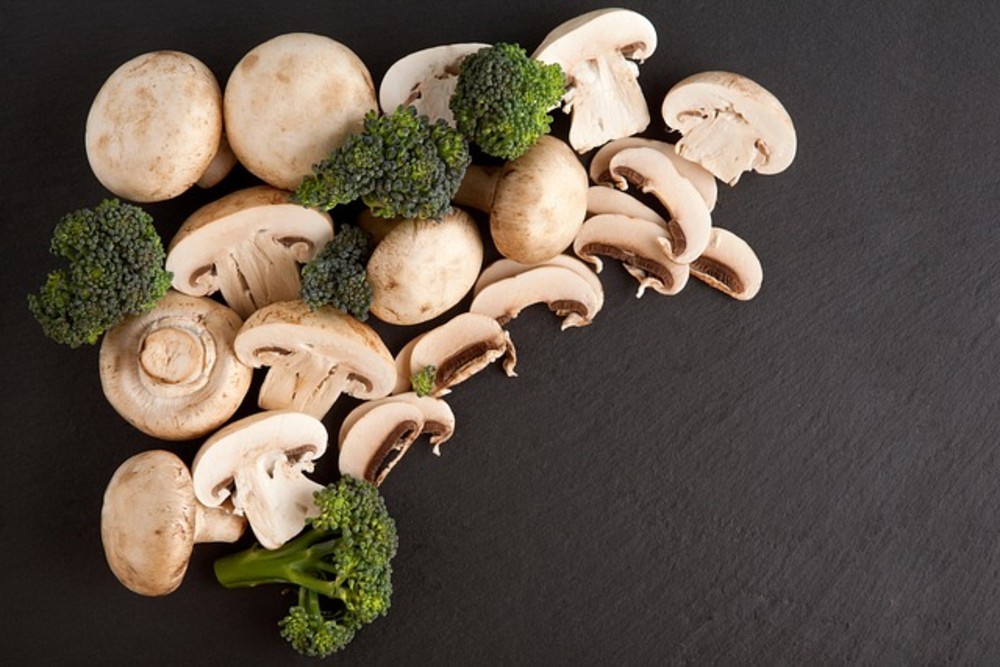 "Sauteed Broccoli and Mushroom