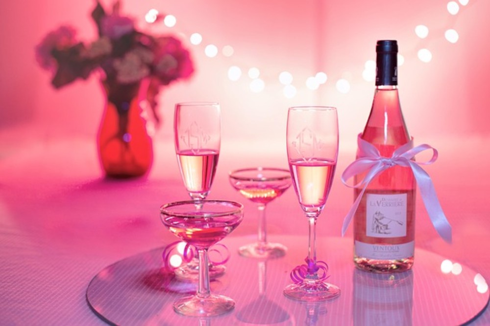 "Beringer Pink Mascato