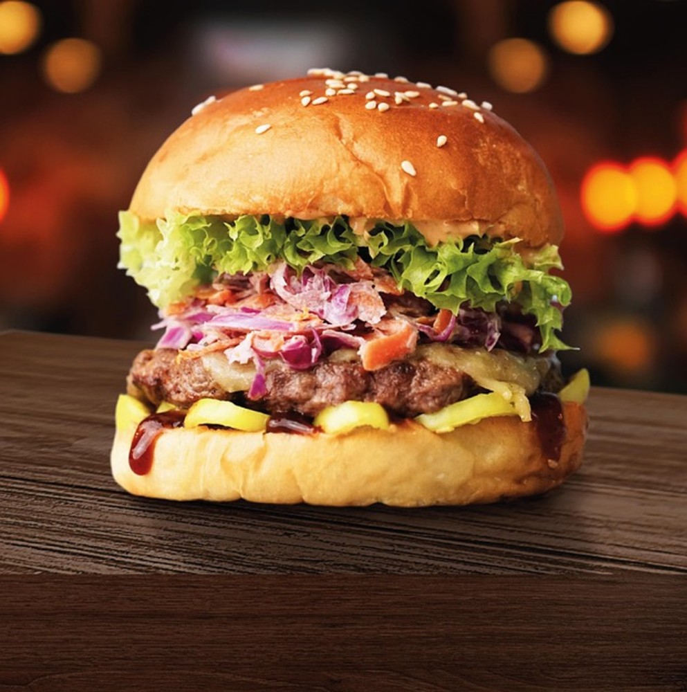 *PHILLY CHEESESTEAK BURGER*