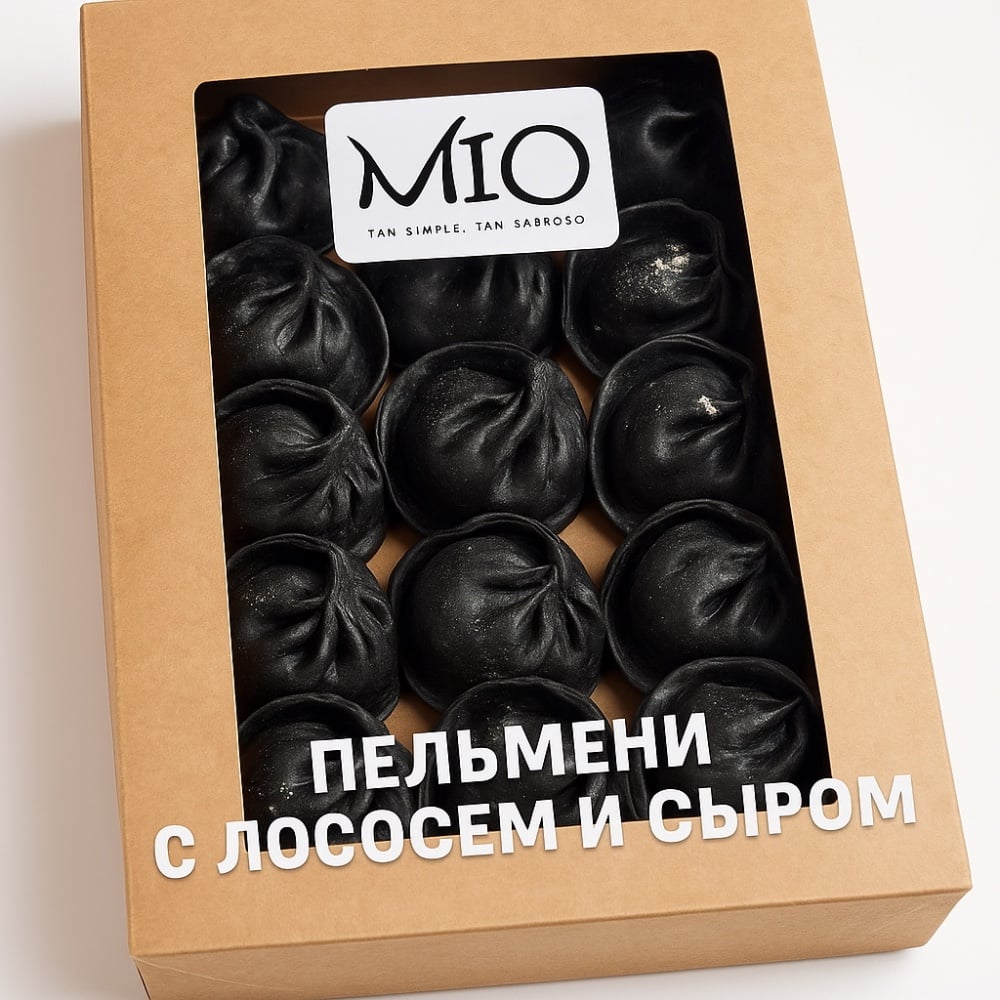 Пельмени с лососем и сыром