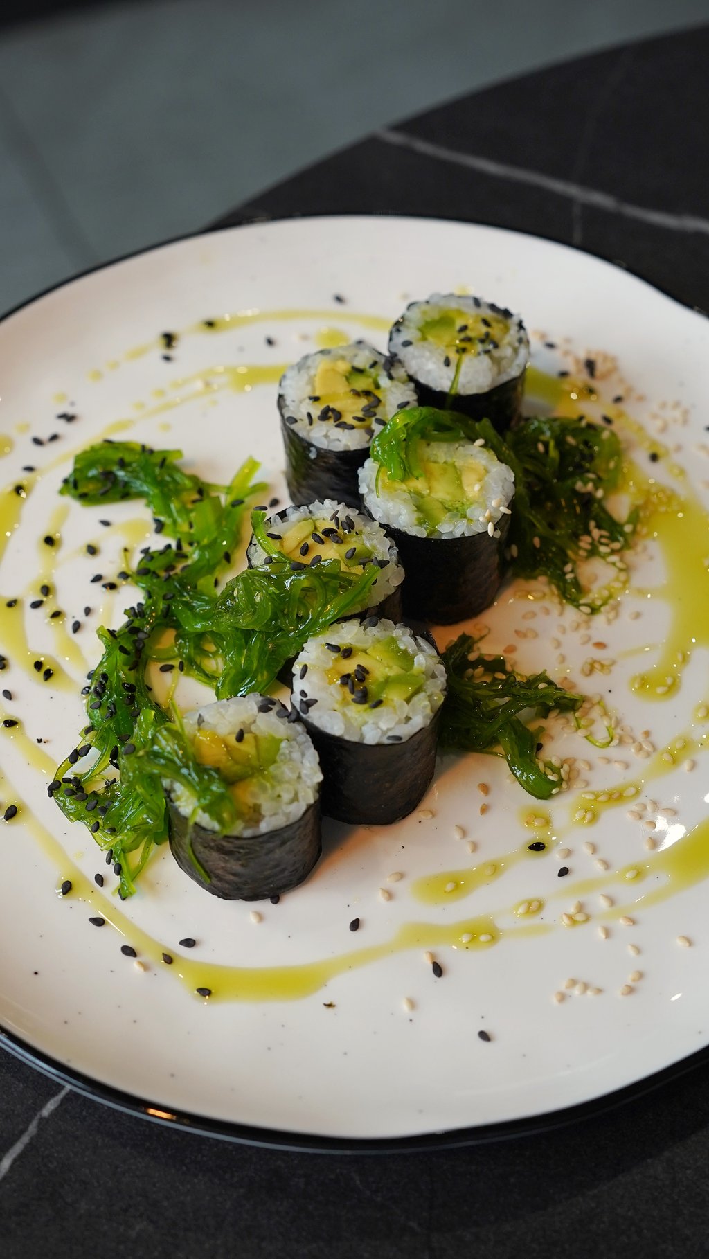 Макі авокадо 