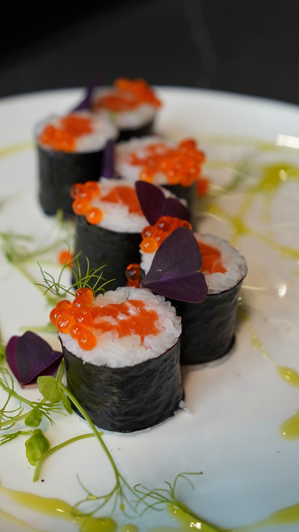 Макі з лососем 