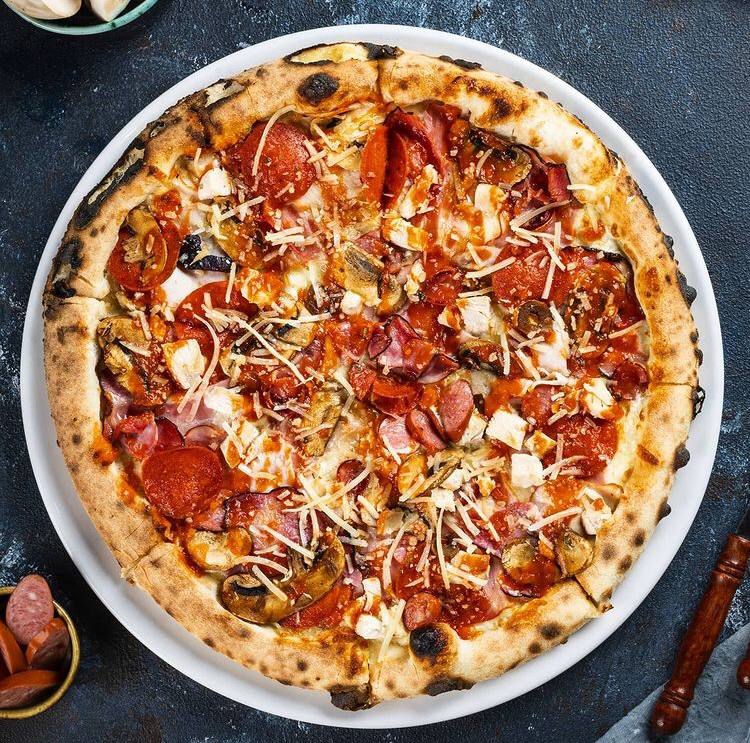 Піца М`ясне асорті 22см