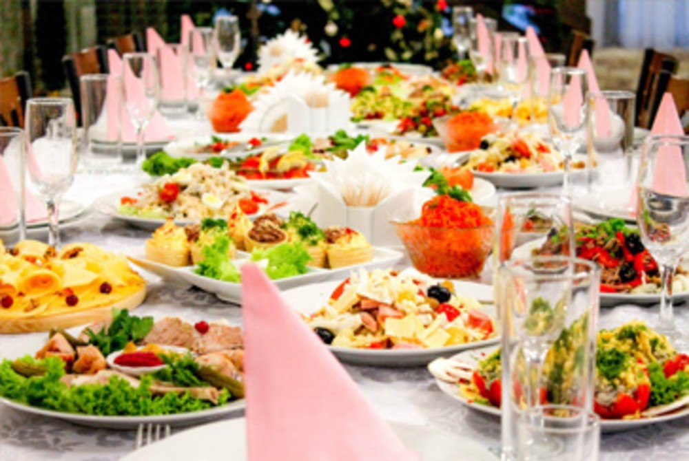 Млинці з червоною рибою