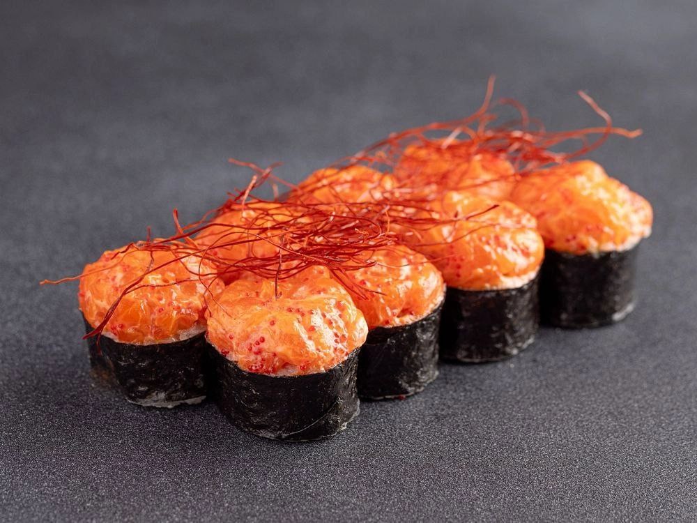 Фелікс з копченим Лососем