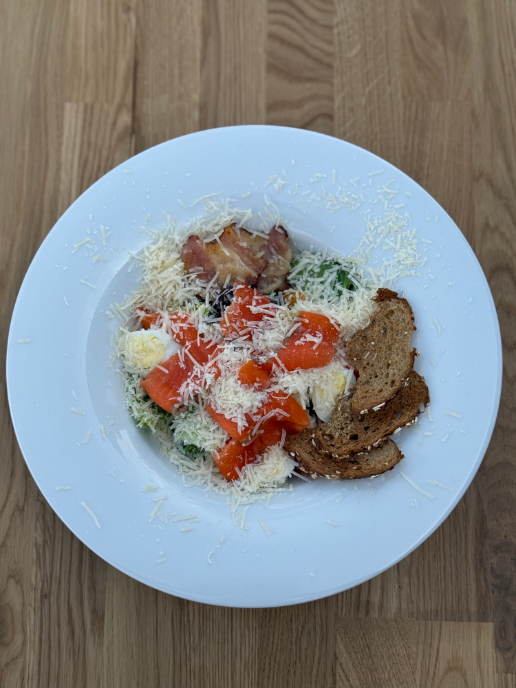 Цезар з лососем 240 г