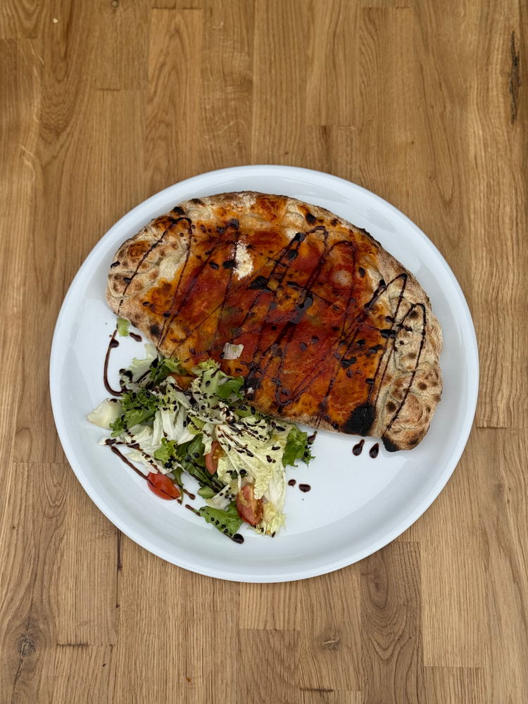 Піца Кальцоне