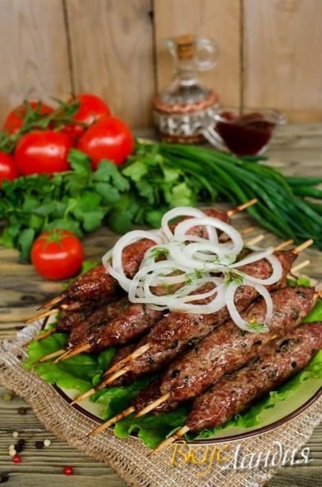 Люля-кебаб курячий на пательні