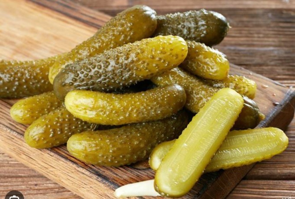 Огірок маринований