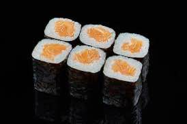 Рол з лососем